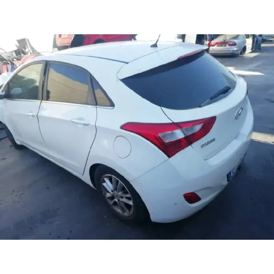 HYUNDAI I30 (GD) '2015 TECNO BLANCO