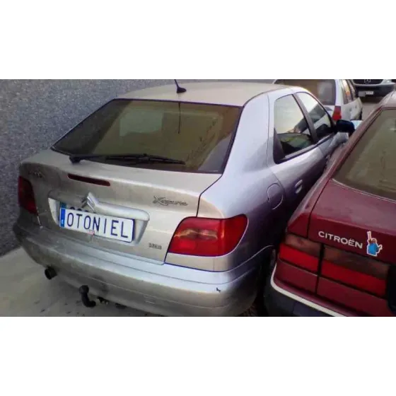 CITROEN XSARA BERLINA '2001 2.0 HDI EXCLUSIVE (80KW) GRIS