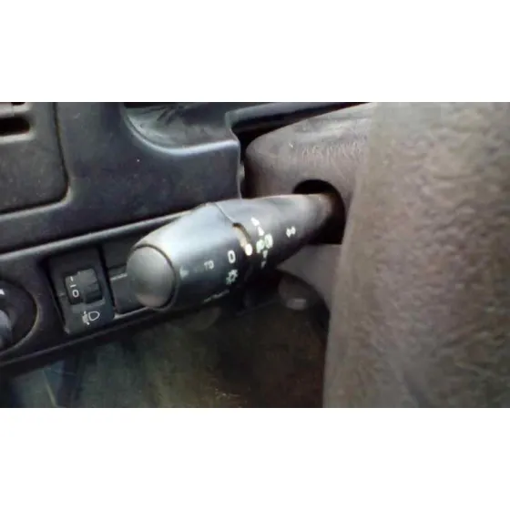 CITROEN XSARA BERLINA '2001 2.0 HDI EXCLUSIVE (80KW) GRIS