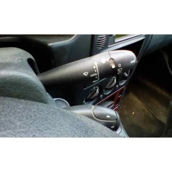 CITROEN XSARA BERLINA '2001 2.0 HDI EXCLUSIVE (80KW) GRIS