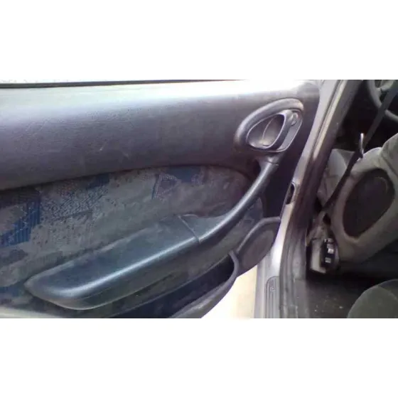 CITROEN XSARA BERLINA '2001 2.0 HDI EXCLUSIVE (80KW) GRIS