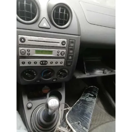 FORD FIESTA (CBK) '2003 AMBIENTE GRIS