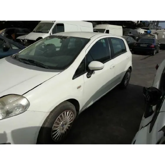 FIAT GRANDE PUNTO (199) '2007 1.4 8V ACTIVE (01.2007->) BLANCO