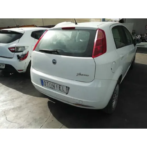 FIAT GRANDE PUNTO (199) '2007 1.4 8V ACTIVE (01.2007->) BLANCO