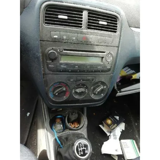 FIAT GRANDE PUNTO (199) '2007 1.4 8V ACTIVE (01.2007->) BLANCO