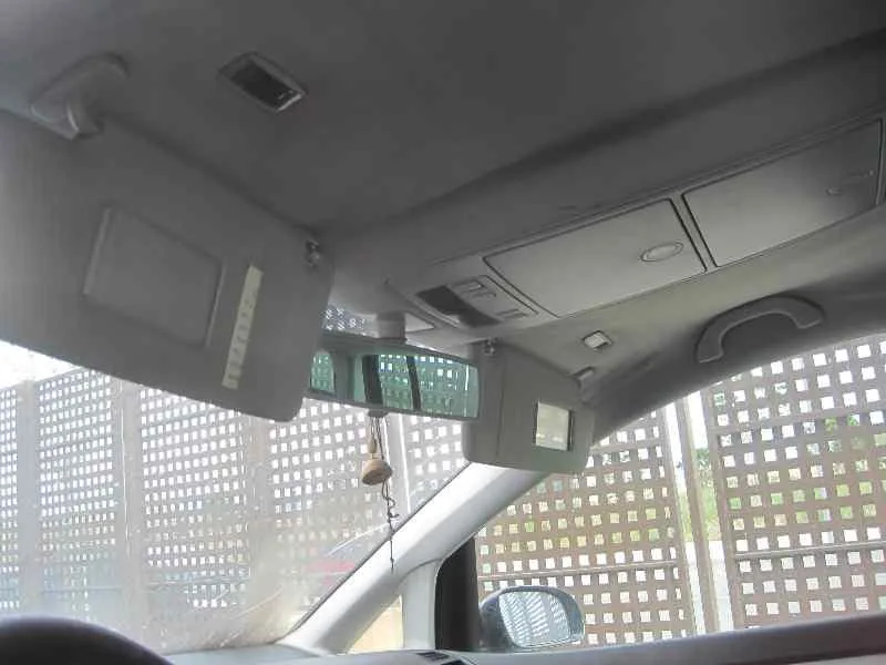 VOLKSWAGEN TOURAN (1T1) VOLKSWAGEN TOURAN (1T1) '2004 HIGHLINE NEGRO 2003