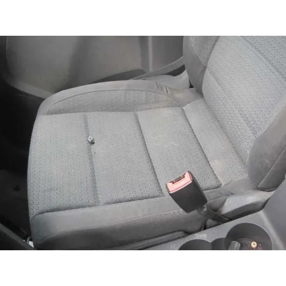 VOLKSWAGEN TOURAN (1T1) '2004 HIGHLINE NEGRO