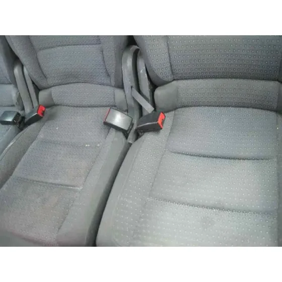 VOLKSWAGEN TOURAN (1T1) '2004 HIGHLINE NEGRO