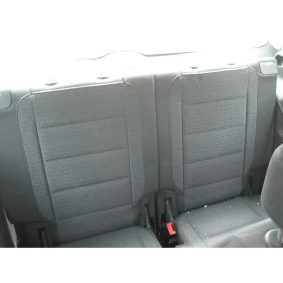 VOLKSWAGEN TOURAN (1T1) '2004 HIGHLINE NEGRO