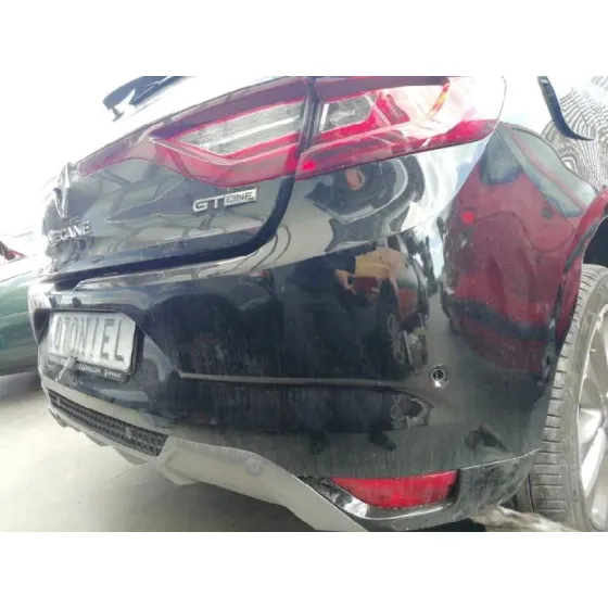 RENAULT MEGANE IV BERLINA 5P '2019 1.3 TCE NEGRO