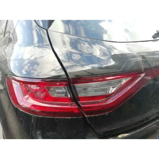 RENAULT MEGANE IV BERLINA 5P '2019 1.3 TCE NEGRO