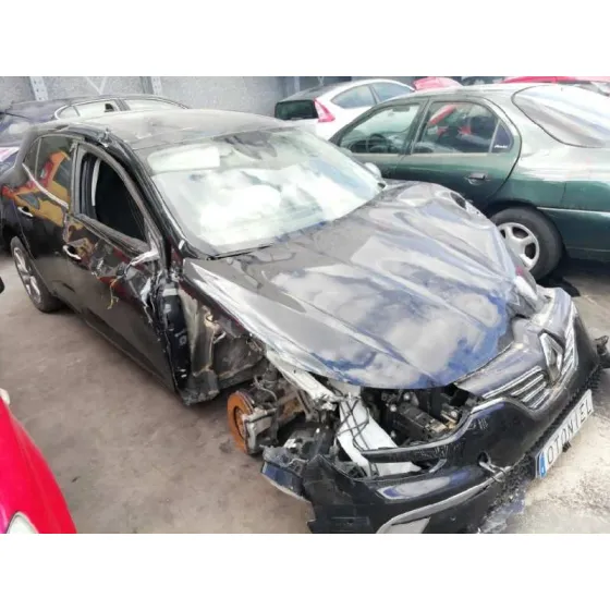 RENAULT MEGANE IV BERLINA 5P '2019 1.3 TCE NEGRO