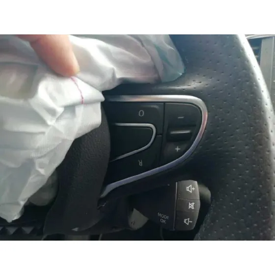 RENAULT MEGANE IV BERLINA 5P '2019 1.3 TCE NEGRO