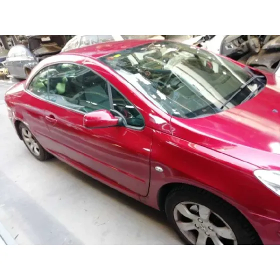 PEUGEOT 307 CC (S2) '2006 BASICO ROJO