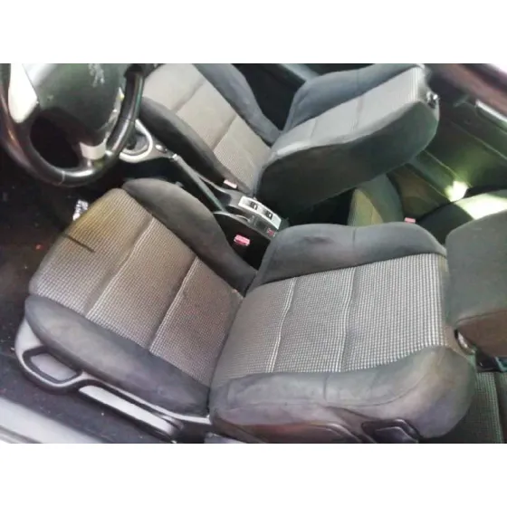 PEUGEOT 307 CC (S2) '2006 BASICO ROJO
