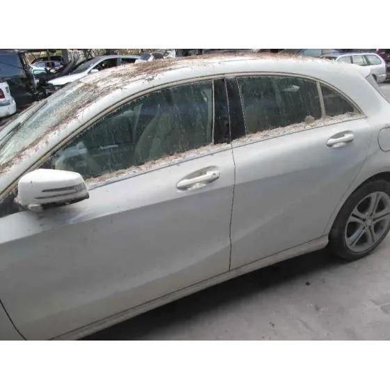 MERCEDES CLASE A (W176) '2014 A 180 CDI BLUEEFFICIENCY (176.012) BLANCO