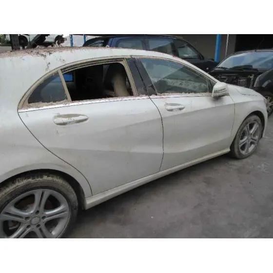 MERCEDES CLASE A (W176) '2014 A 180 CDI BLUEEFFICIENCY (176.012) BLANCO
