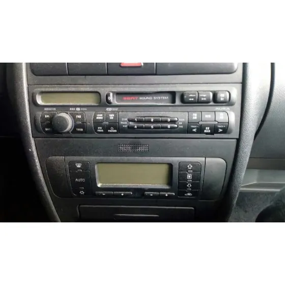 SEAT LEON (1M1) '2000 1.8 20V PLATA