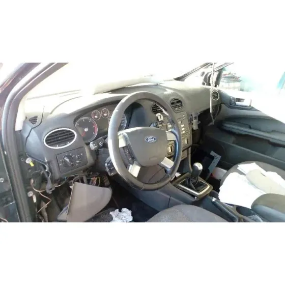 FORD FOCUS SPORTBREAK (CAP) '2006 GHIA BLANCO