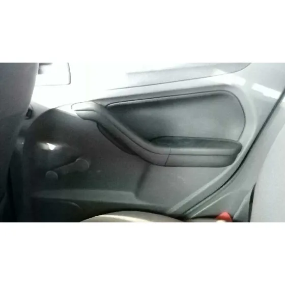 FORD FOCUS SPORTBREAK (CAP) '2006 GHIA BLANCO