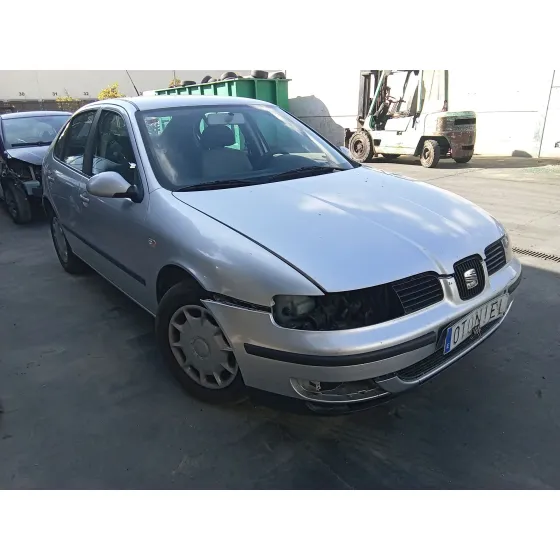Seat LEON (1M1) 1999