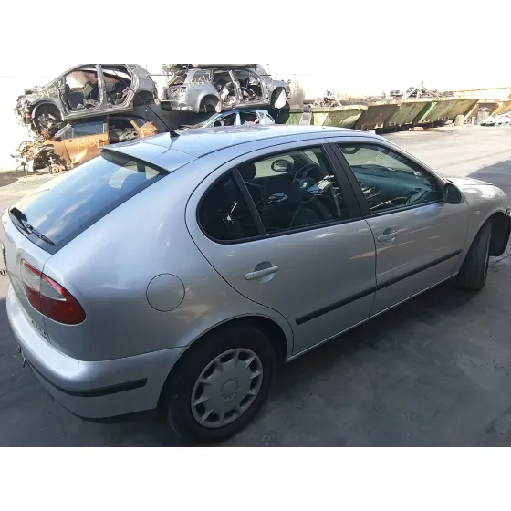 Seat LEON (1M1) 1999