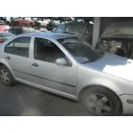 VOLKSWAGEN BORA BERLINA (1J2) VOLKSWAGEN BORA BERLINA (1J2) '2001 CONCEPTLINE GRIS PLATA 1998