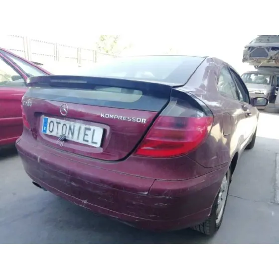MERCEDES CLASE C (W203) SPORTCOUPE '2003 C 200 COMPRESSOR (203.742) ROJO