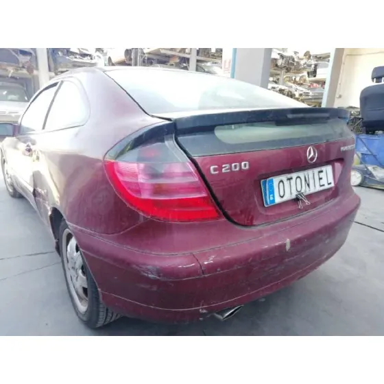 MERCEDES CLASE C (W203) SPORTCOUPE '2003 C 200 COMPRESSOR (203.742) ROJO