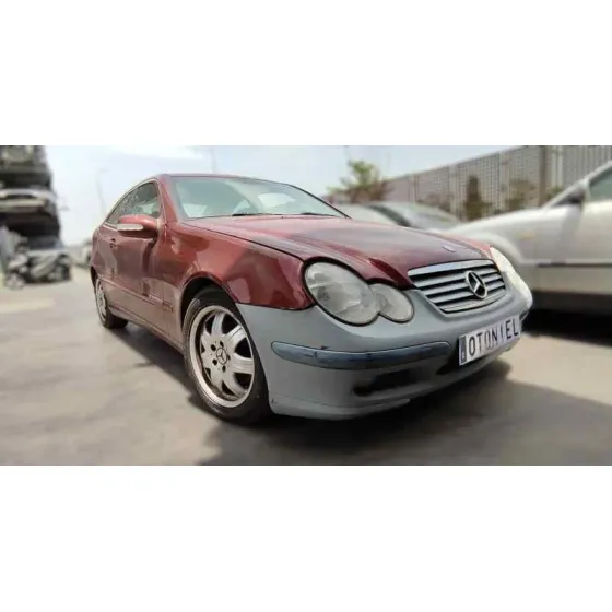 MERCEDES CLASE C (W203) SPORTCOUPE '2003 C 200 COMPRESSOR (203.742) ROJO