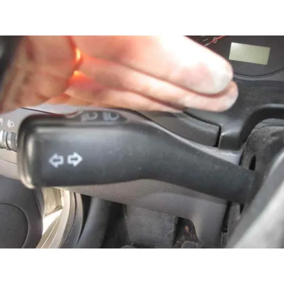 SEAT LEON (1M1) '2001 SIGNO PLATA