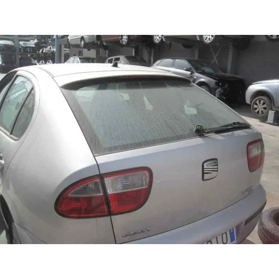 SEAT LEON (1M1) '2001 SIGNO PLATA
