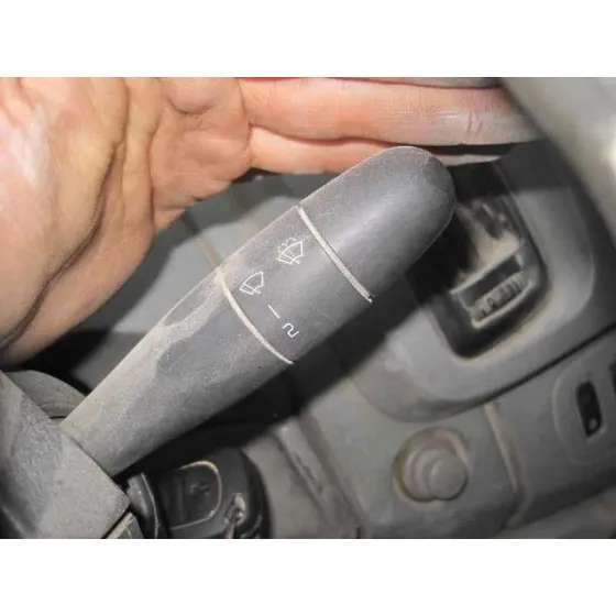 OPEL VIVARO '2004 FURGON 2.9T CORTO BLANCO