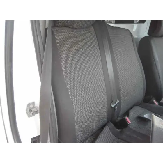 OPEL VIVARO '2004 FURGON 2.9T CORTO BLANCO