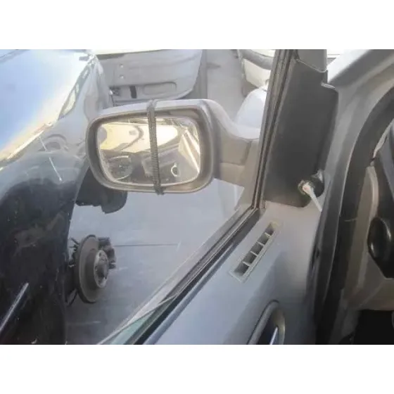FORD FIESTA (CBK) '2003 AMBIENTE PLATA