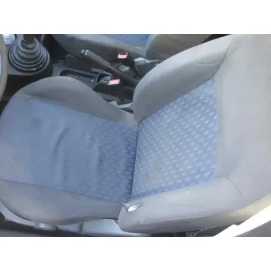 FORD FIESTA (CBK) '2003 AMBIENTE PLATA
