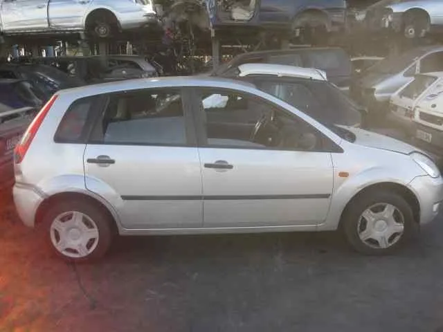 FORD FIESTA (CBK) '2003 AMBIENTE PLATA