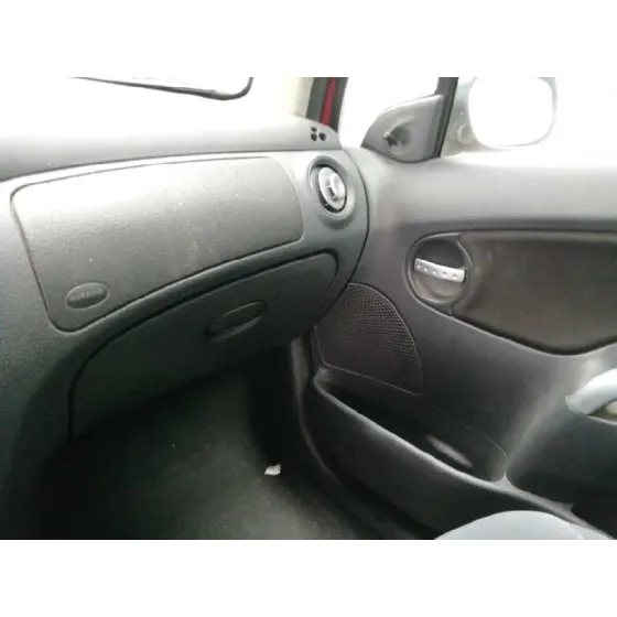 CITROEN C3 '2004 1.4 MAGIC ROJO