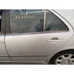 MERCEDES-BENZ CLASE E (W210) BERLINA DIESEL MERCEDES CLASE E (W210) BERLINA DIESEL '2001 2.2 CDI CAT GRIS 1995