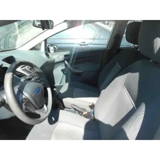 FORD FIESTA (CB1) '2010 TITANIUM BLANCO