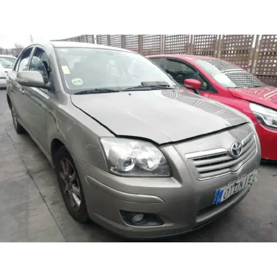TOYOTA AVENSIS BERLINA (T25) '2007 2.0 D4-D EXECUTIVE BERLINA (5-PTAS.) GRIS