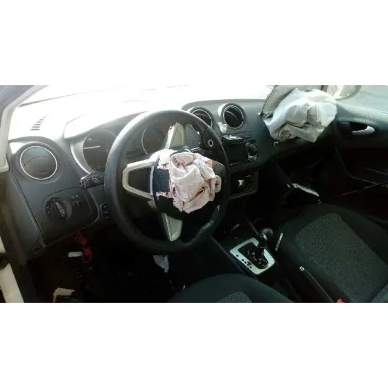 SEAT IBIZA (6J5) '2010 1.6 16V BLANCO