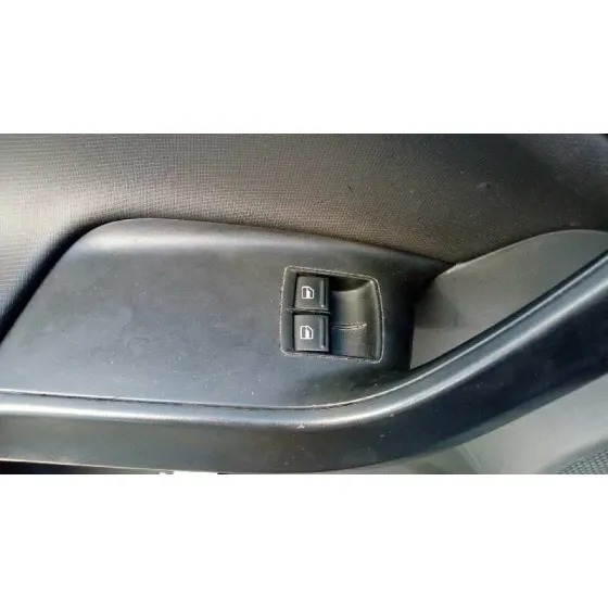 SEAT IBIZA (6J5) '2010 1.6 16V BLANCO