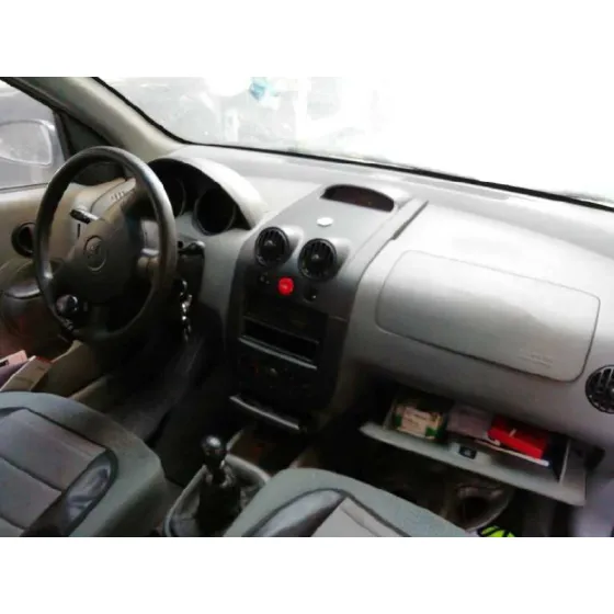 DAEWOO KALOS '2004 1.4 SE AZUL