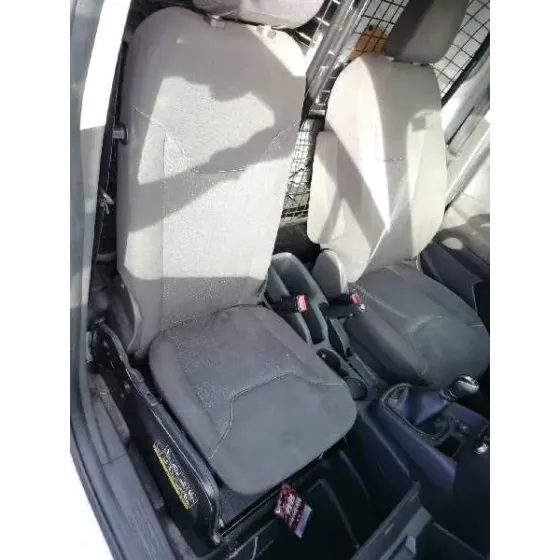 FORD TOURNEO COURIER (C4A) '2015 TREND BLANCO