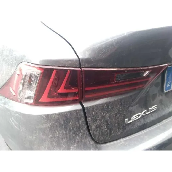 LEXUS IS 2015 300H GRIS