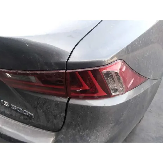 LEXUS IS 2015 300H GRIS