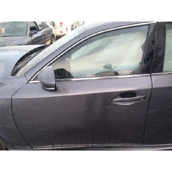 LEXUS IS 2015 300H GRIS