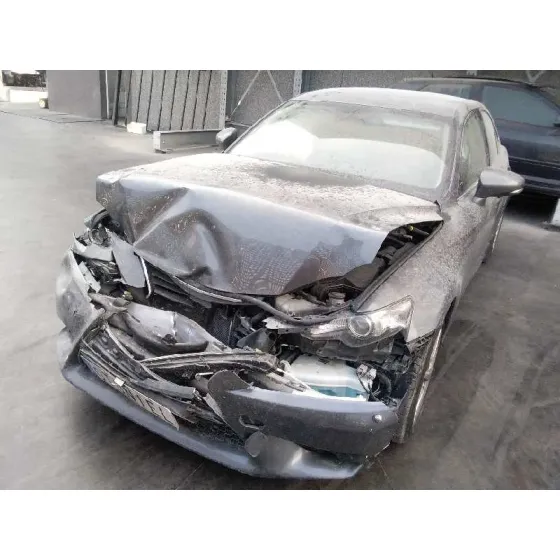 LEXUS IS 2015 300H GRIS
