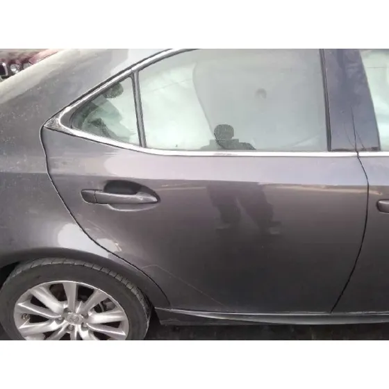 LEXUS IS 2015 300H GRIS
